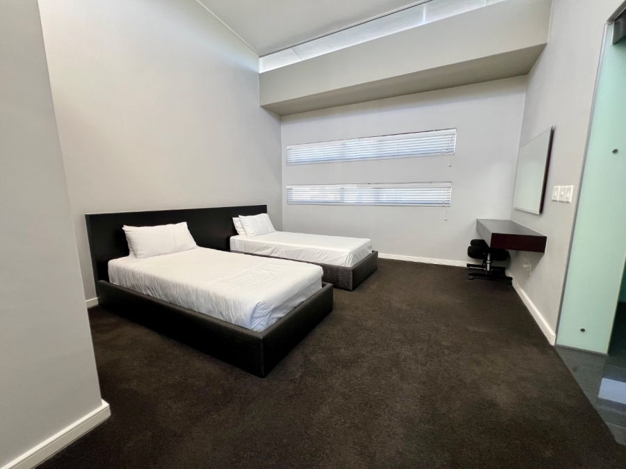 5 Bedroom Property for Sale in Oubaai Western Cape